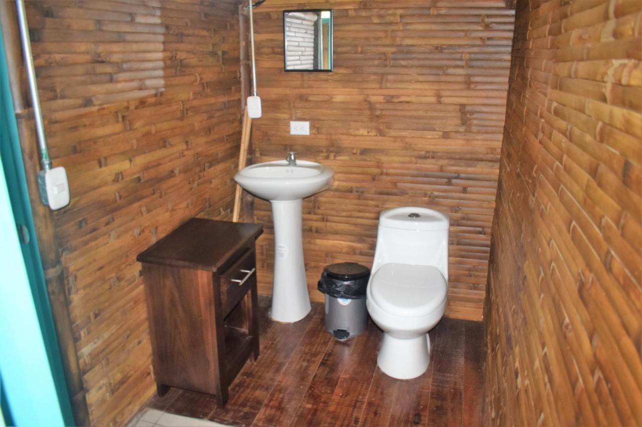 Casa De Bambu Villa Turrialba Eksteriør billede