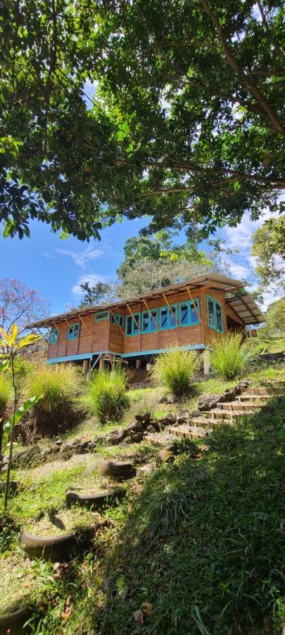 Casa De Bambu Villa Turrialba Eksteriør billede