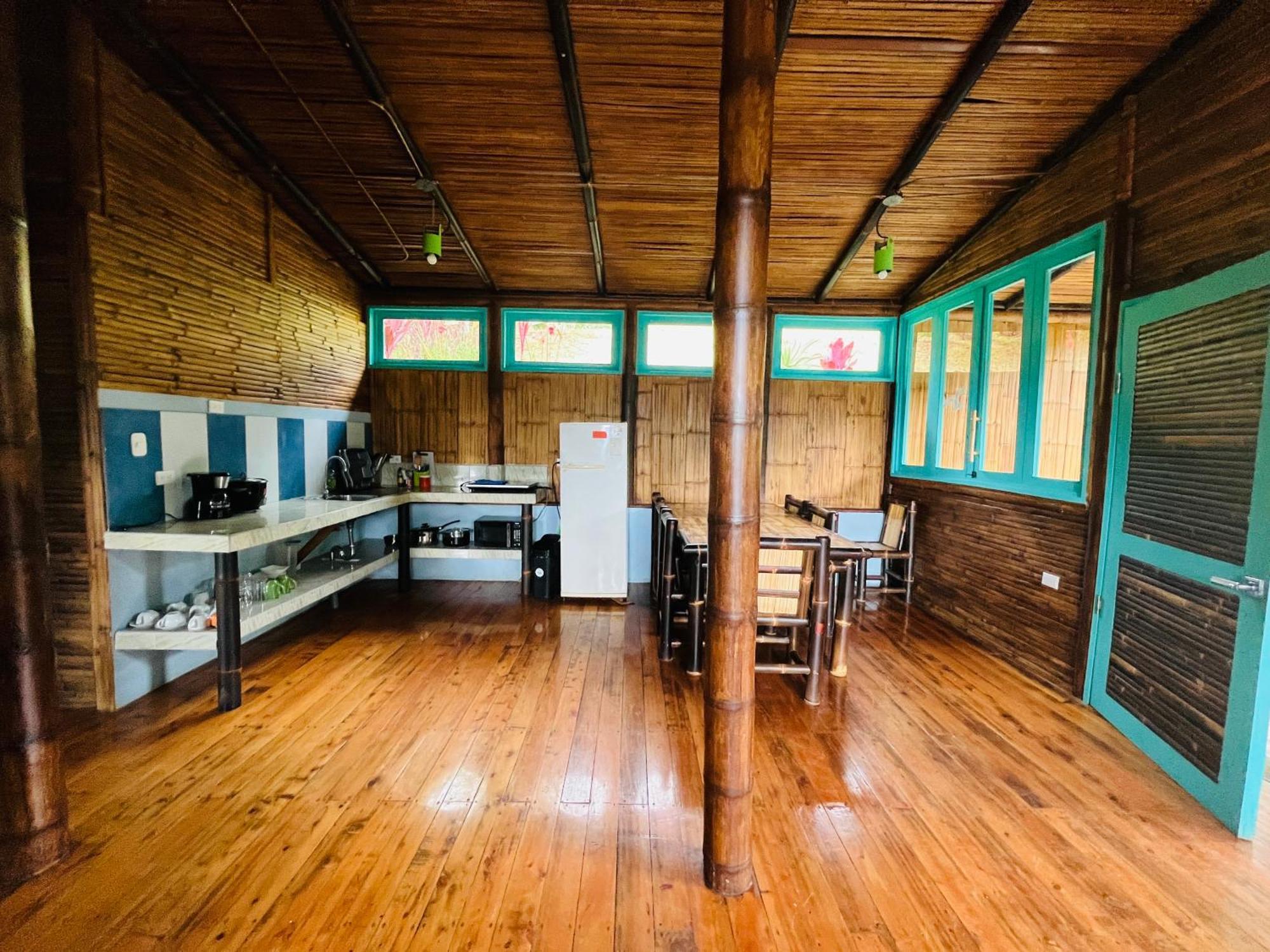 Casa De Bambu Villa Turrialba Eksteriør billede